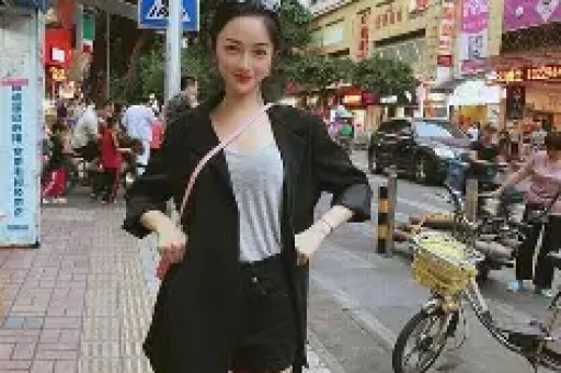 220场直播 百万次观看