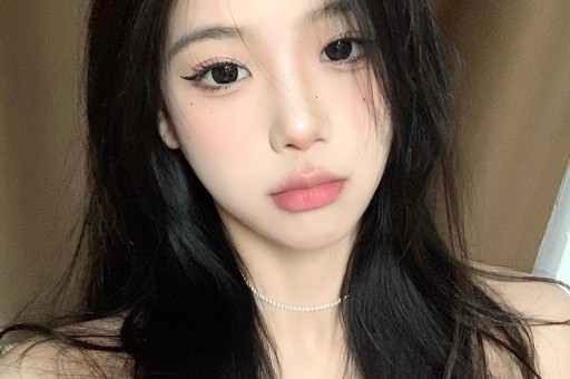 香港女星淡出娱乐多年曾因丈夫出轨离婚如今在国外经营武馆