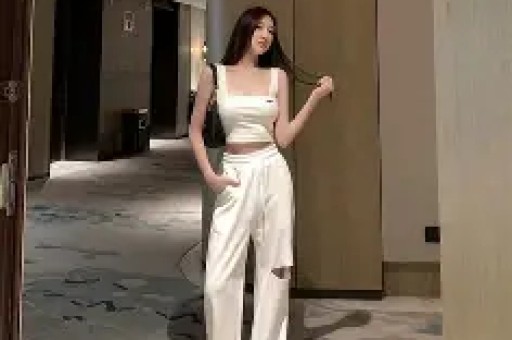 曝大批演员计划开演唱会这是快速变现的新赛道引发割韭菜争议