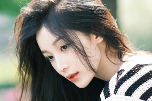 知名女星是女海王？与仨男顶流发生过关系还玩剧组夫妻当小三